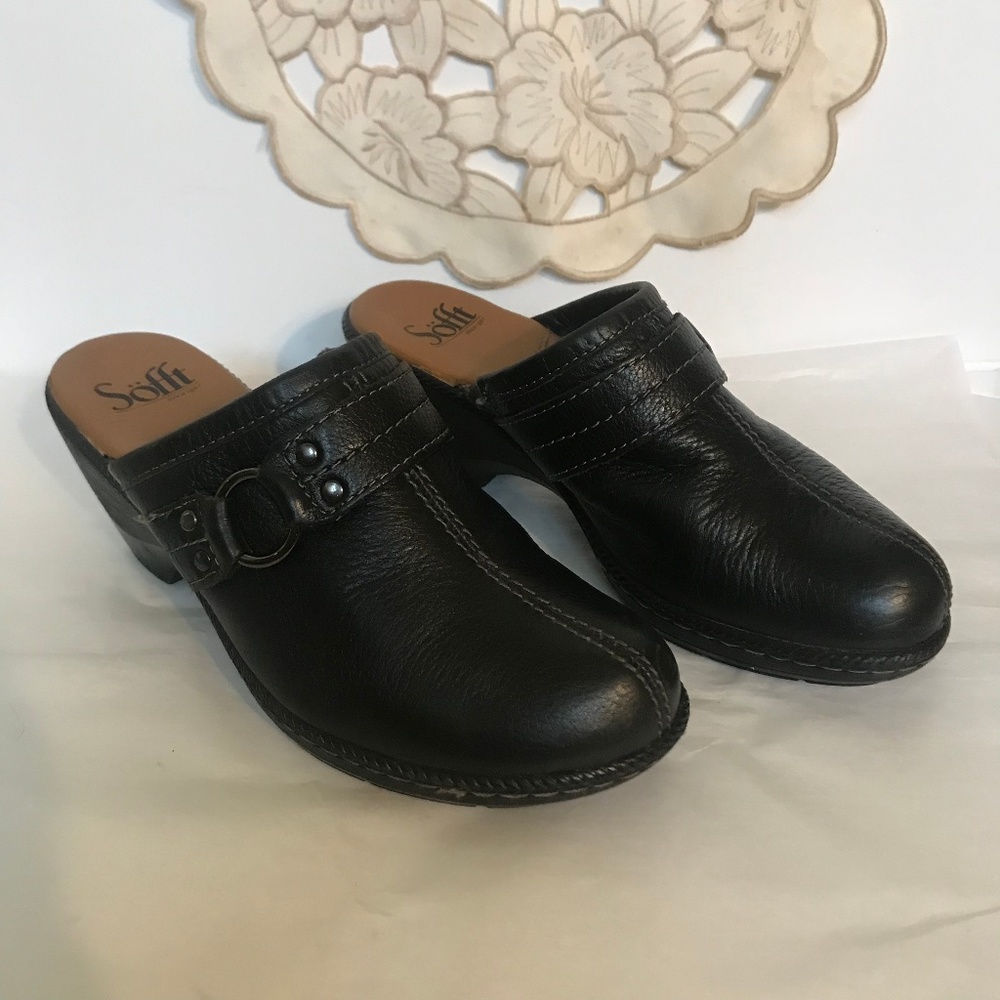 Sofft Women’s Black Clogs,